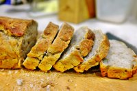 świeży chleb pszenno-żytni na zakwasie